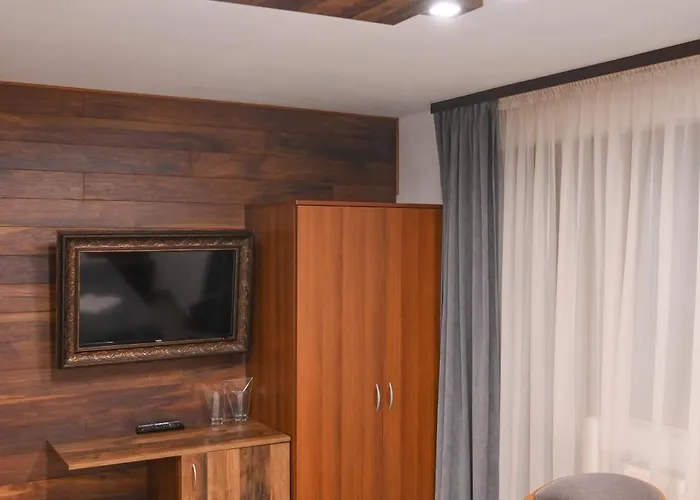 Rothmans-breakfast - Free Parking - Lobby 3* Bansko