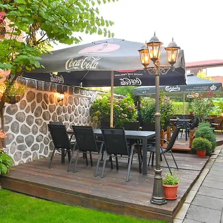 Rothmans-breakfast - Free Parking - Lobby 酒店 班斯科