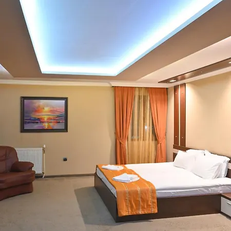 Rothmans-breakfast - Free Parking - Lobby Bansko