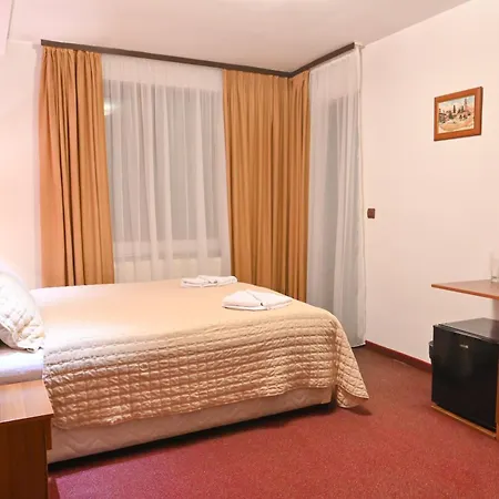 Rothmans-breakfast - Free Parking - Lobby 3* Bansko