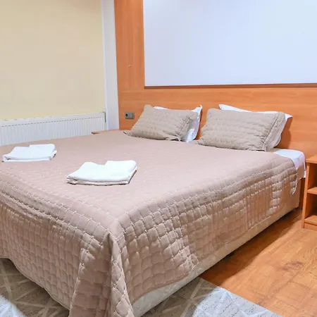 Hotel Rothmans-breakfast - Free Parking - Lobby