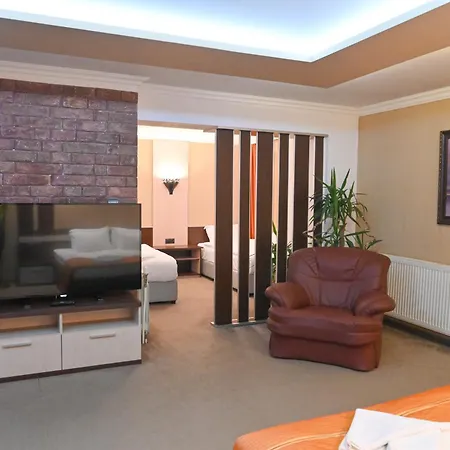 Rothmans-breakfast - Free Parking - Lobby Szálloda