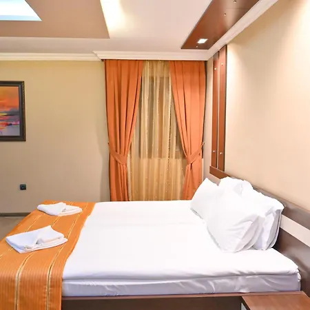 Rothmans-breakfast - Free Parking - Lobby 3*