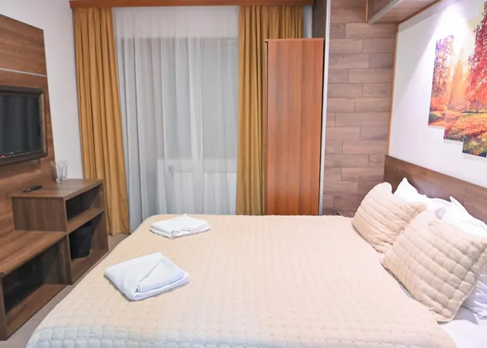 Rothmans-breakfast - Free Parking - Lobby Hotel 3*