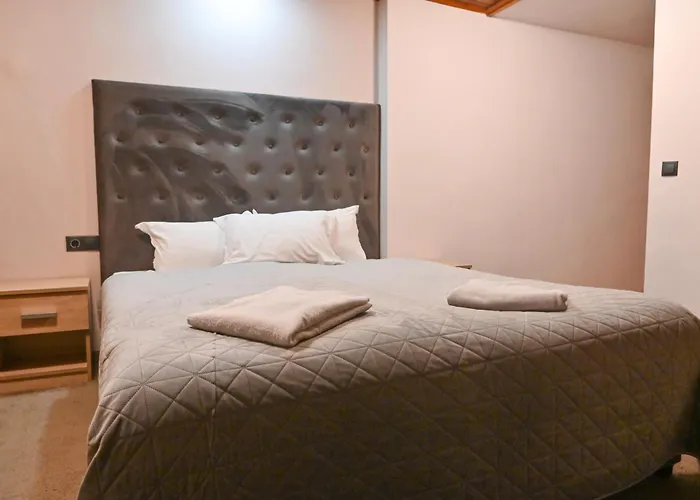 Hotel Rothmans-breakfast - Free Parking - Lobby