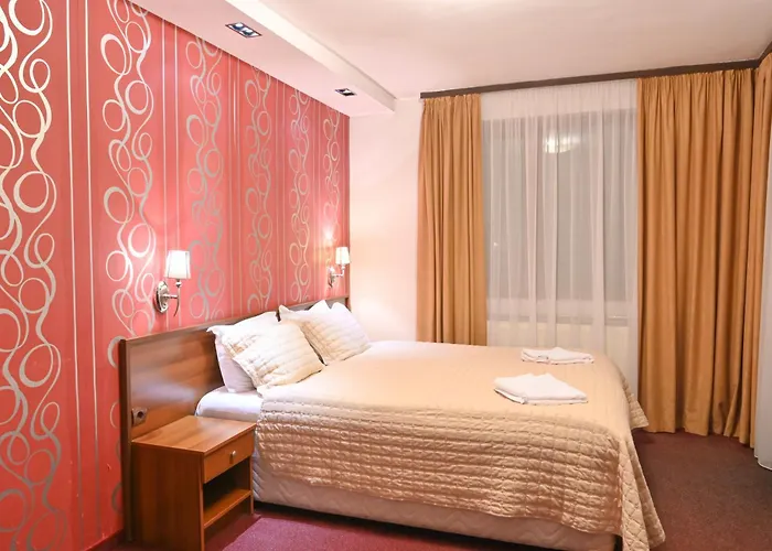 Rothmans-breakfast - Free Parking - Lobby Hotel